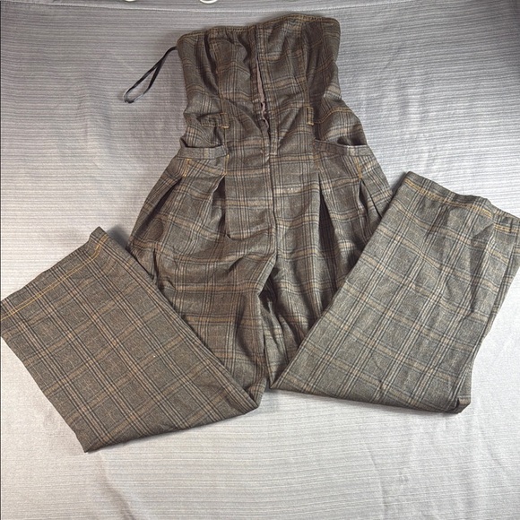 BDG Pants - Urban Outfitters BDG Plaid Strapless Jumpsuit Women’s Small‎ Petite